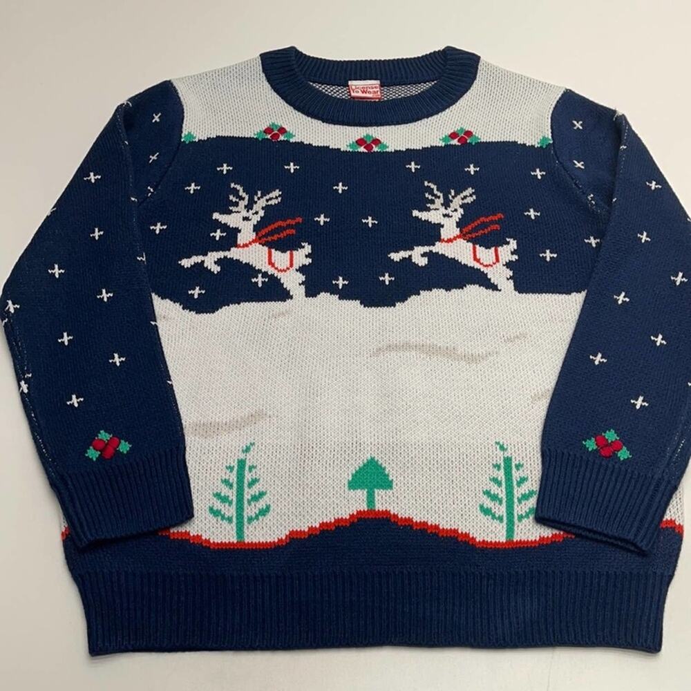 Women’s Medium Crew Neck Festive Christmas Sweater